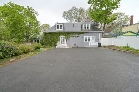 54 Nahant St # R, Lynn, MA 01902