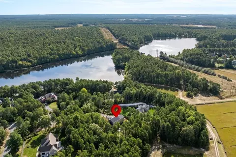 View/Area - 17 Pond Edge Trl, Wareham, MA 02571 photo 5 of 5