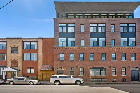 70-72 Northampton St #200, Boston, MA 02118