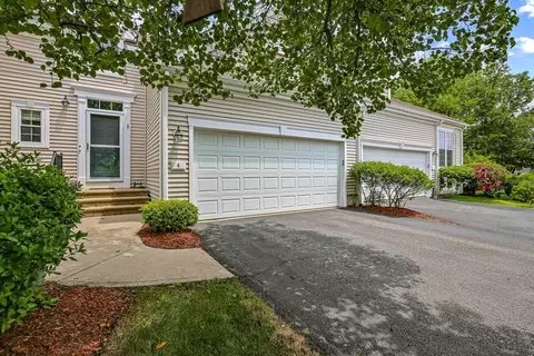 4 Violet Dr #4, Grafton, MA 01560