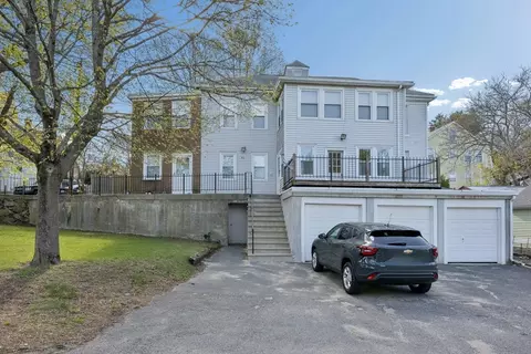 80 Bow St, Lexington, MA 02420