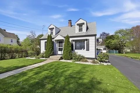 Exterior - 33 Maple Ter, West Springfield, MA 01089 photo 3 of 13