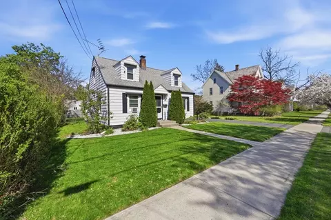 Exterior - 33 Maple Ter, West Springfield, MA 01089 photo 11 of 13
