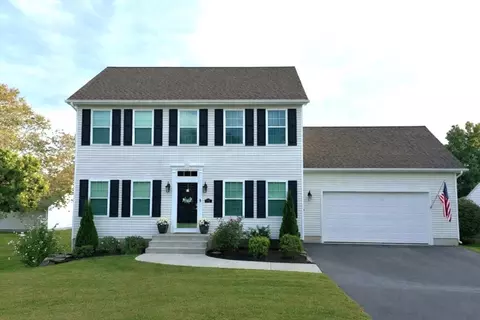 181 Southwick St, Feeding Hills, MA 01030