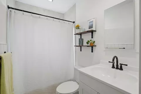 73 Moore St, Fall River, MA 02720 photo 25