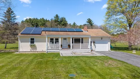 256 Bolton Rd, Lancaster, MA 01523
