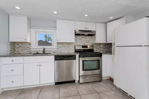Kitchen - 856 Main St, Reading, MA 01867 photo 8 of 8