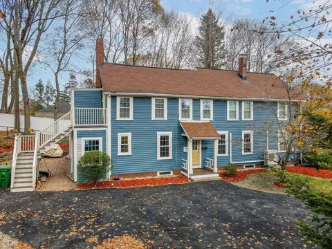 Exterior - 856 Main St, Reading, MA 01867 photo 4 of 5
