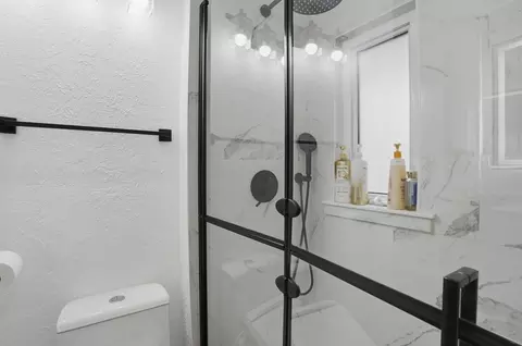 Bath - 7 Edith Rd, Framingham, MA 01701 photo 2 of 4