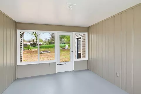 Exterior - 33 Overhill Dr, Springfield, MA 01129 photo 3 of 8