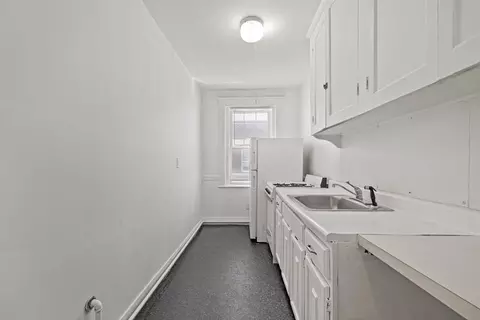 Kitchen - 68 Linden St #49, Everett, MA 02149 photo 2 of 2