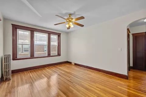 Living - 68 Linden St #49, Everett, MA 02149 photo 2 of 2