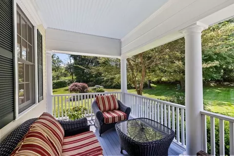 Exterior - 76 Clapp Rd, Scituate, MA 02066 photo 4 of 7
