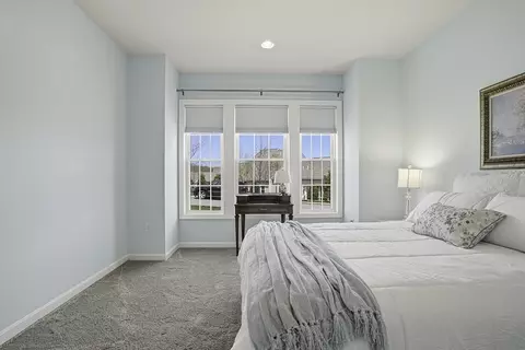 8 Jackson Dr #8, Upton, MA 01568 photo 12