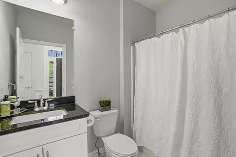 8 Jackson Dr #8, Upton, MA 01568 photo 14