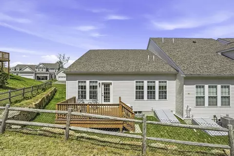 8 Jackson Dr #8, Upton, MA 01568 photo 38