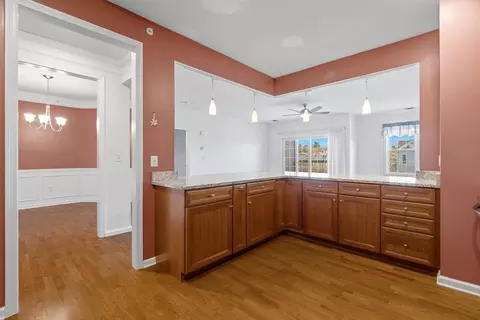 Kitchen - 23 Augustus Ct #4003, Reading, MA 01867 photo 4 of 5