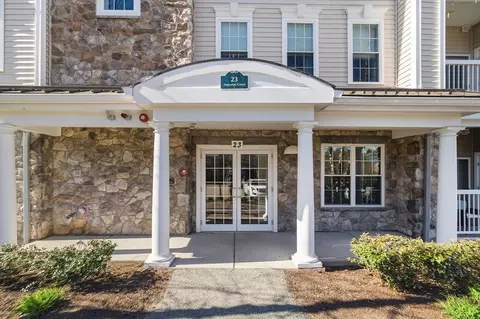 23 Augustus Ct #4003, Reading, MA 01867