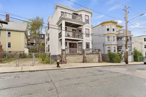 12 Gayland St, Boston, MA 02125