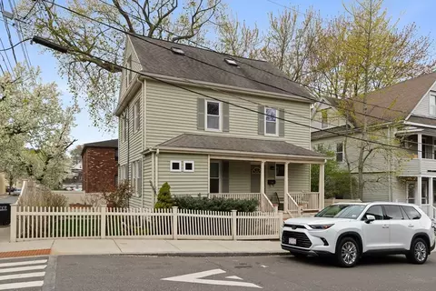 49 Princeton St #1, Somerville, MA 02144