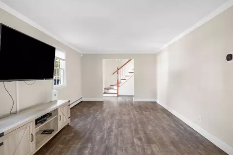 Living - 106 Grove St, Reading, MA 01867 photo 2 of 4
