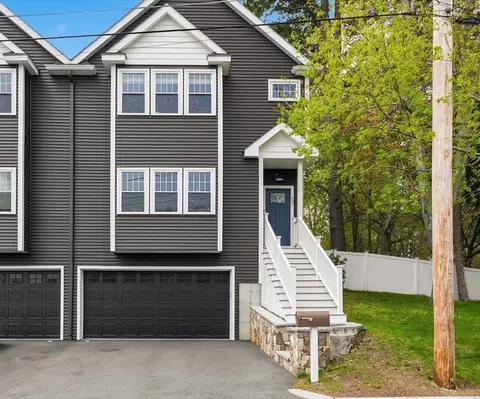 35 Woodland Rd #B, Wakefield, MA 01880