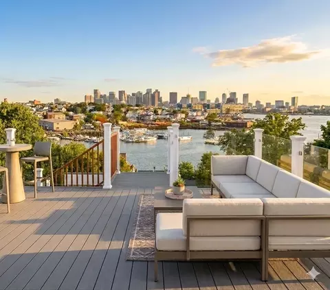 27 Suffolk St #2, Chelsea, MA 02150