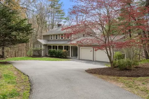 18 Old Orchard Rd, Sherborn, MA 01770