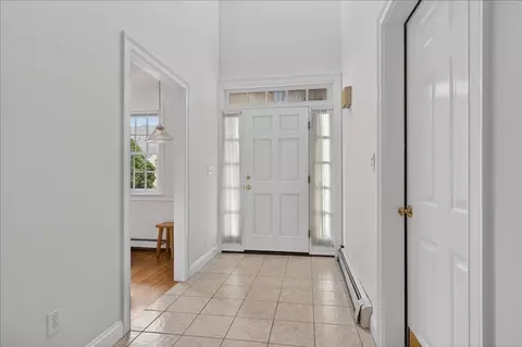 14 Whiting Ln #14, Hingham, MA 02043 photo 9
