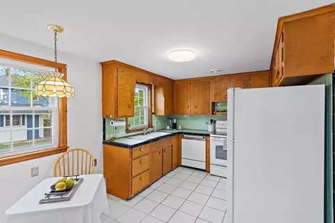60 Fleming St, Dedham, MA 02026 photo 15