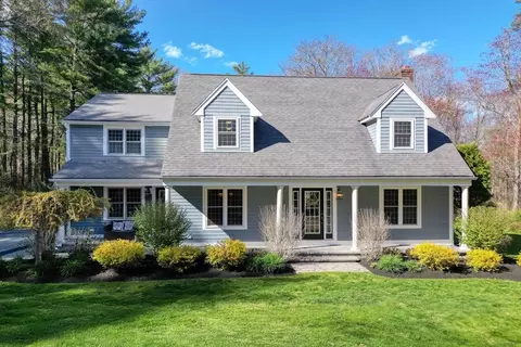 11 Heathers Path, Plympton, MA 02367