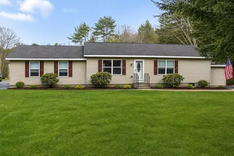 26 Brooks Village Rd, Templeton, MA 01468