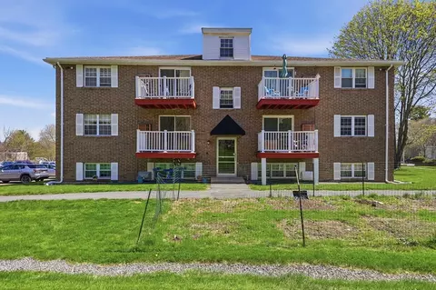 1 Brown Ave #3-88, Amesbury, MA 01913