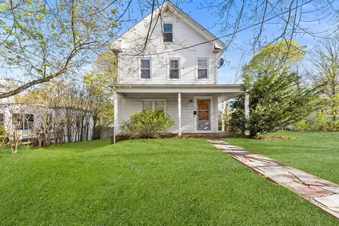 491 Webster St, Rockland, MA 02370