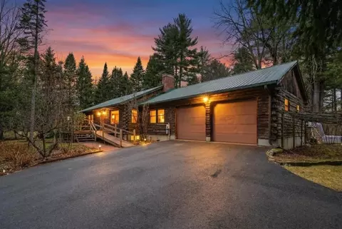 171 Crawley Falls Rd, Brentwood, NH 03833