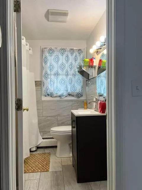 Bath - 43 Emerald St, Athol, MA 01331 photo 3 of 3