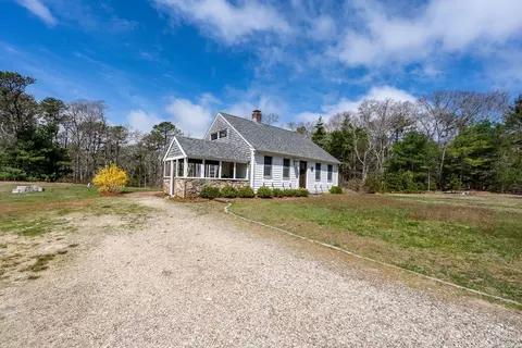 45 Old Phinneys Ln, Barnstable, MA 02630 photo 5