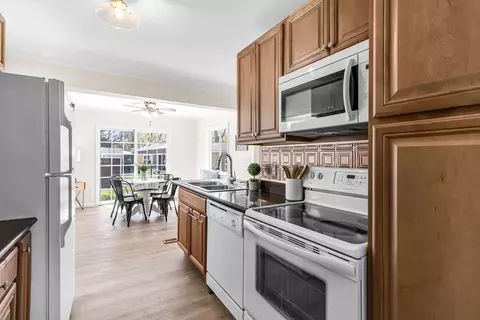 Kitchen - 15 Crestmont St, Springfield, MA 01108 photo 1 of 3