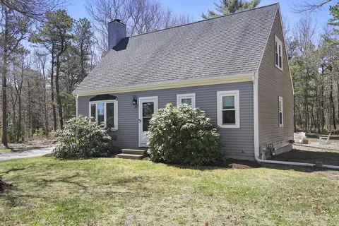 36 Winston, Bourne, MA 02532