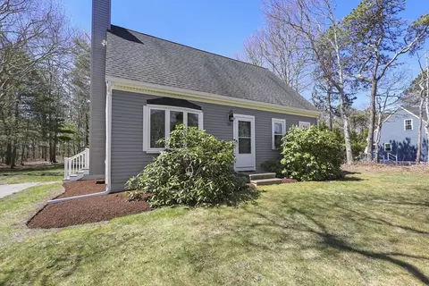 36 Winston, Bourne, MA 02532 photo 4