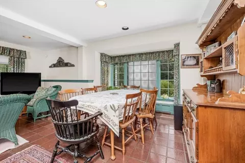 Dining - 102 Central St, Hingham, MA 02043 photo 1 of 2