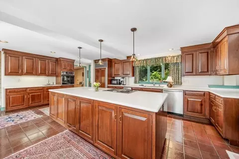 Kitchen - 102 Central St, Hingham, MA 02043 photo 2 of 3