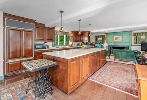 Kitchen - 102 Central St, Hingham, MA 02043 photo 1 of 3