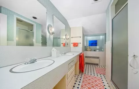 Bath - 102 Central St, Hingham, MA 02043 photo 3 of 3