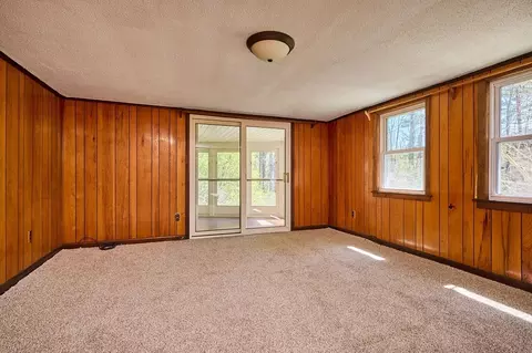 7 Pine Valley Rd, Northampton, MA 01062 photo 9