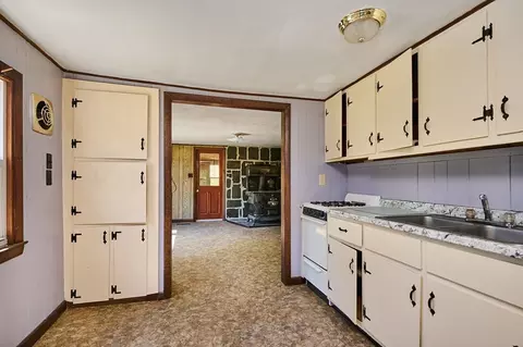 7 Pine Valley Rd, Northampton, MA 01062 photo 7