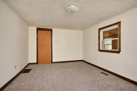 7 Pine Valley Rd, Northampton, MA 01062 photo 16