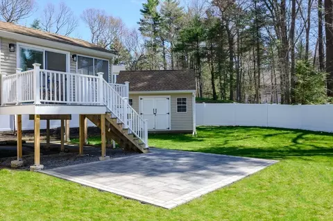 Exterior - 345 Plain St, Hanover, MA 02339 photo 6 of 7