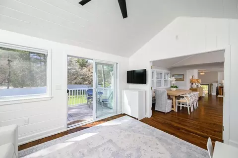 Entry Way - 345 Plain St, Hanover, MA 02339 photo 3 of 3