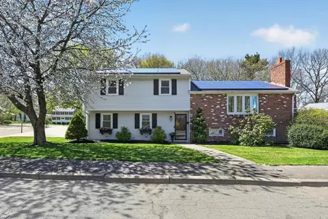 78 May Ter, Weymouth, MA 02190
